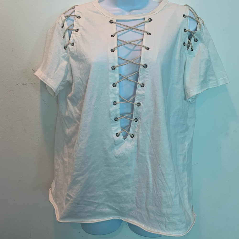 Criss cross top
